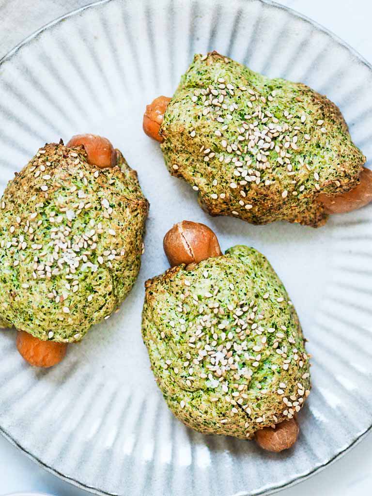 Pølsehorn med broccoli