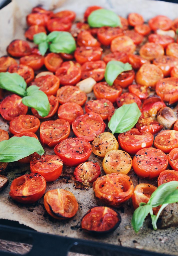 Tomatsuppe med ovnbagte tomater