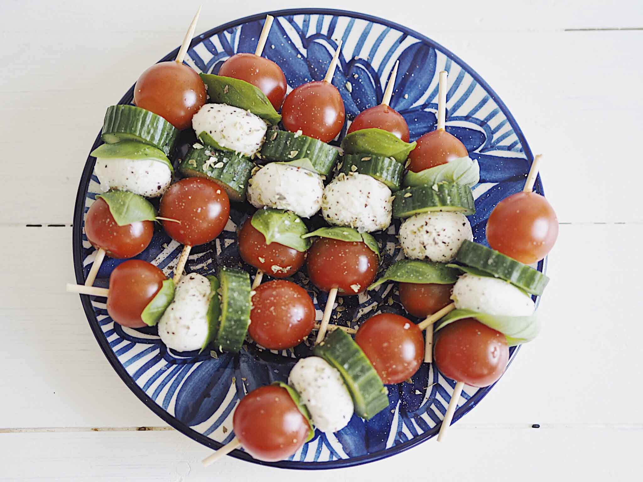 Sticks med tomat og mozzarella