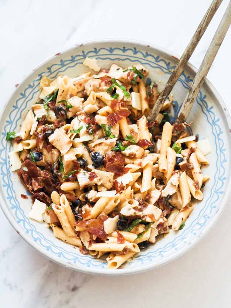 Italiensk pastasalat med kylling