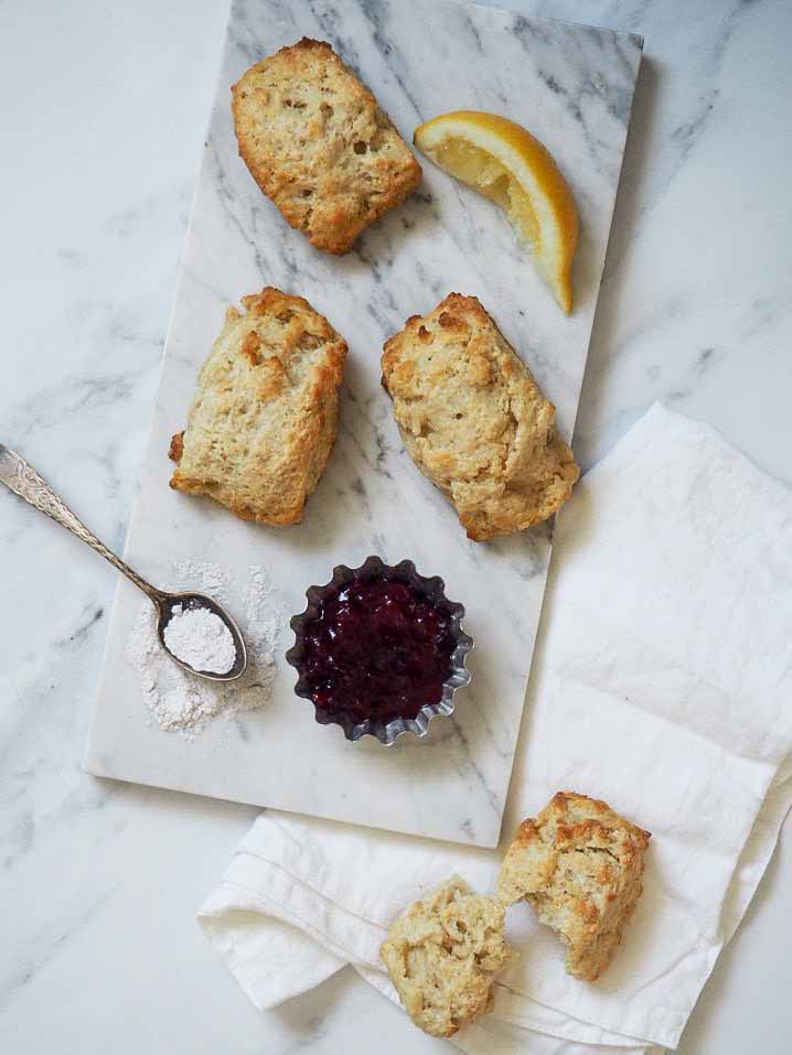 scones med citron og vanilje