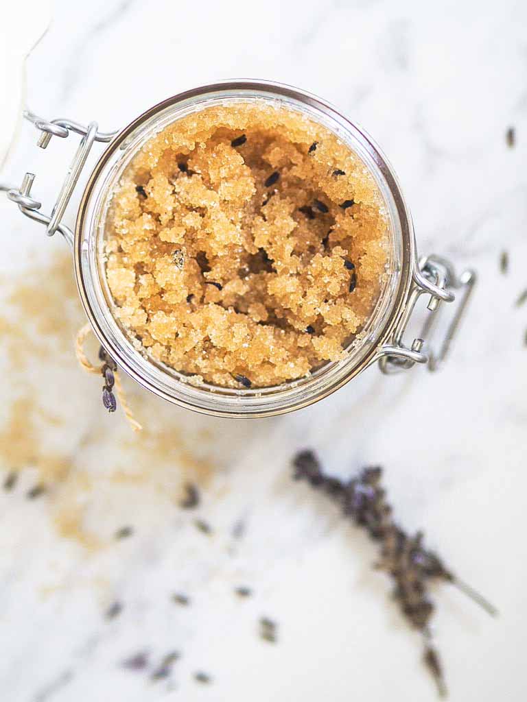 hjemmelavet bodyscrub med lavendel