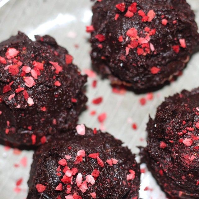 Black bean muffins 1 photo 10788024_1554282358117133_1587989421_n_zps0fd3b4b9.jpg