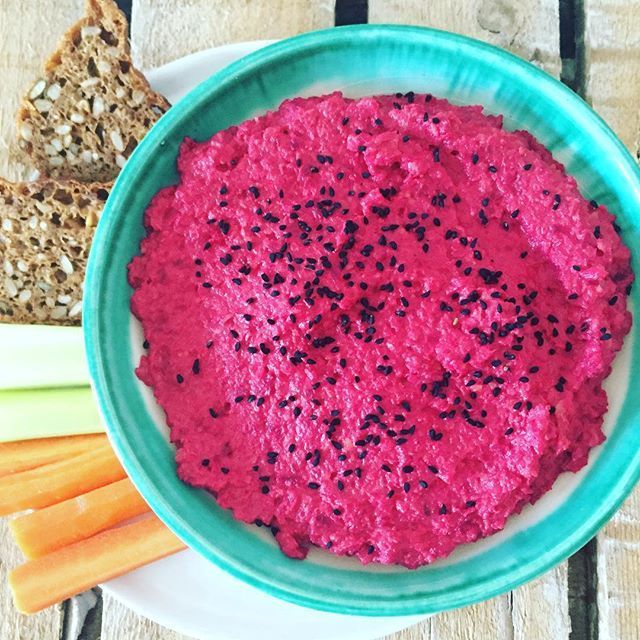 Rødbedehummus