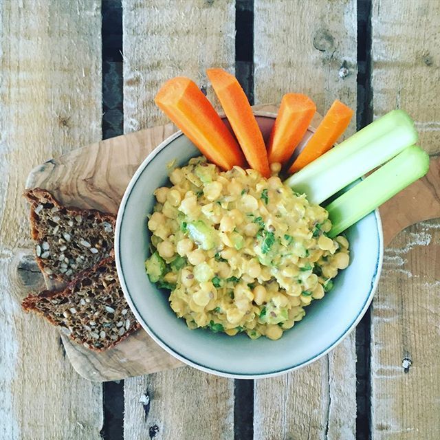 Vegansk æggesalat