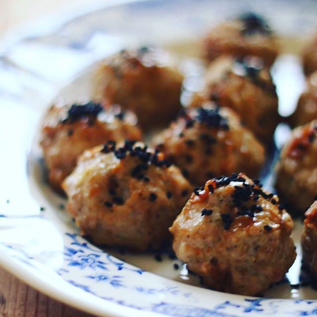 Kyllingefrikadeller med sticky marinade 2 Kyllingefrikadeller
