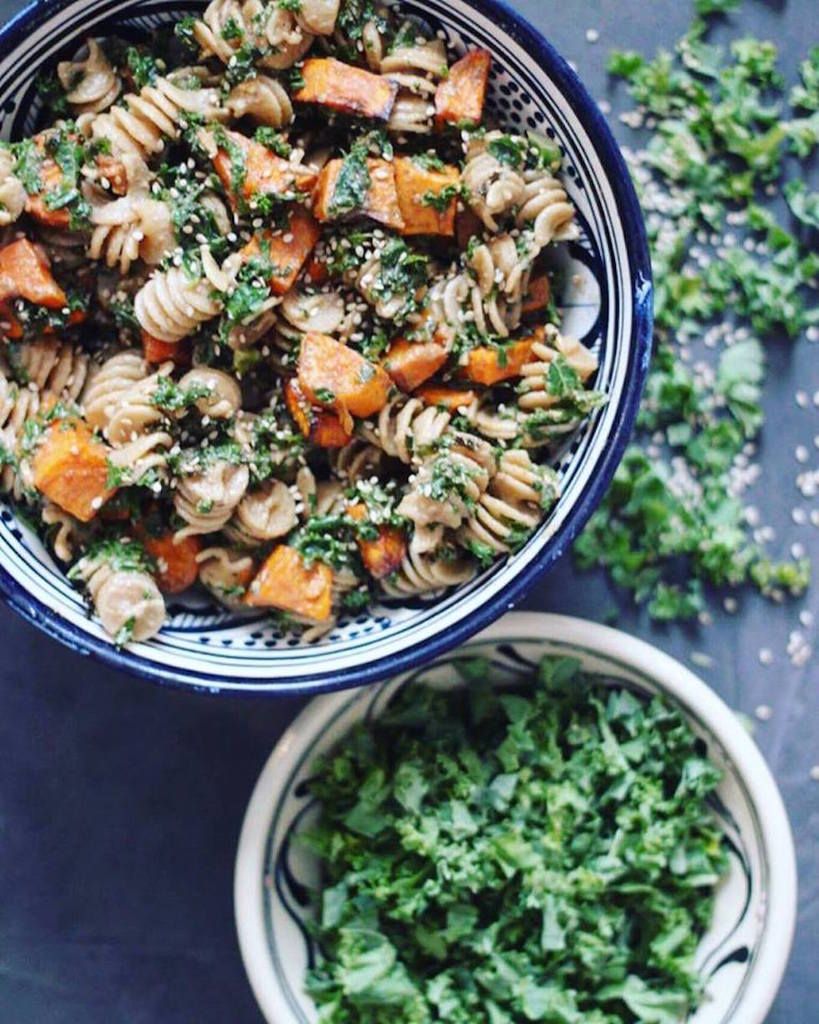 Sund pastasalat med cremet tahindressing 2 cremet tahindressing
