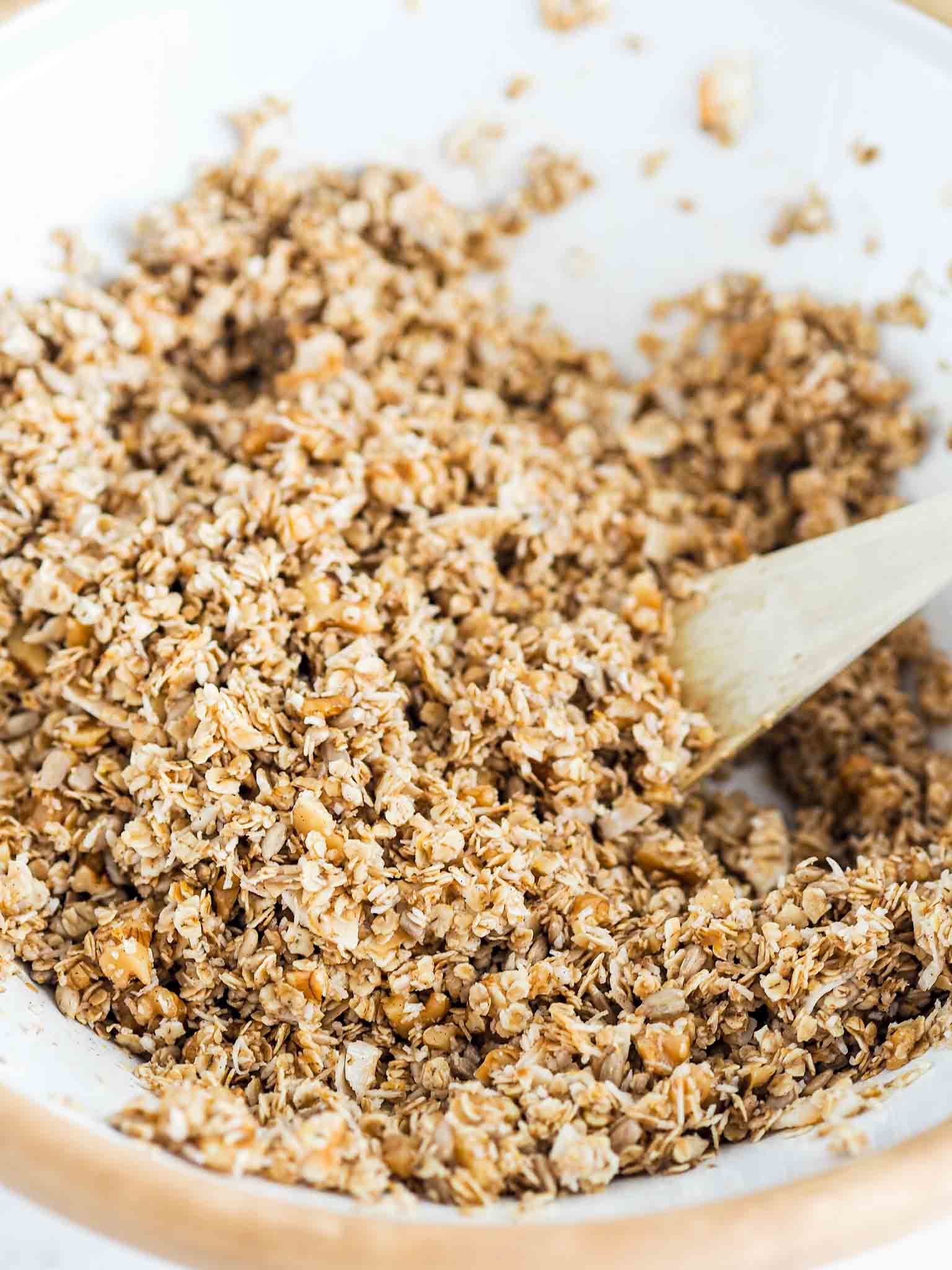 hjemmelavet granola med ahornsirup