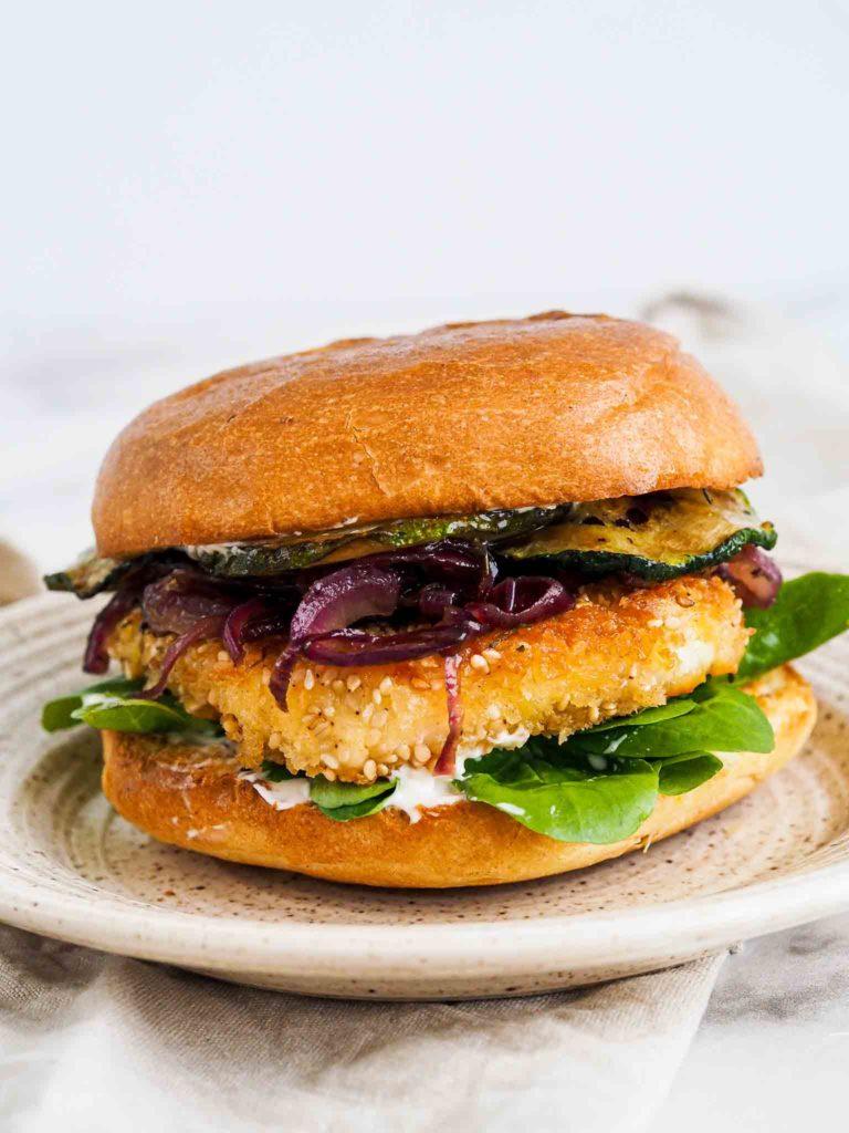 halloumi burger opskrift