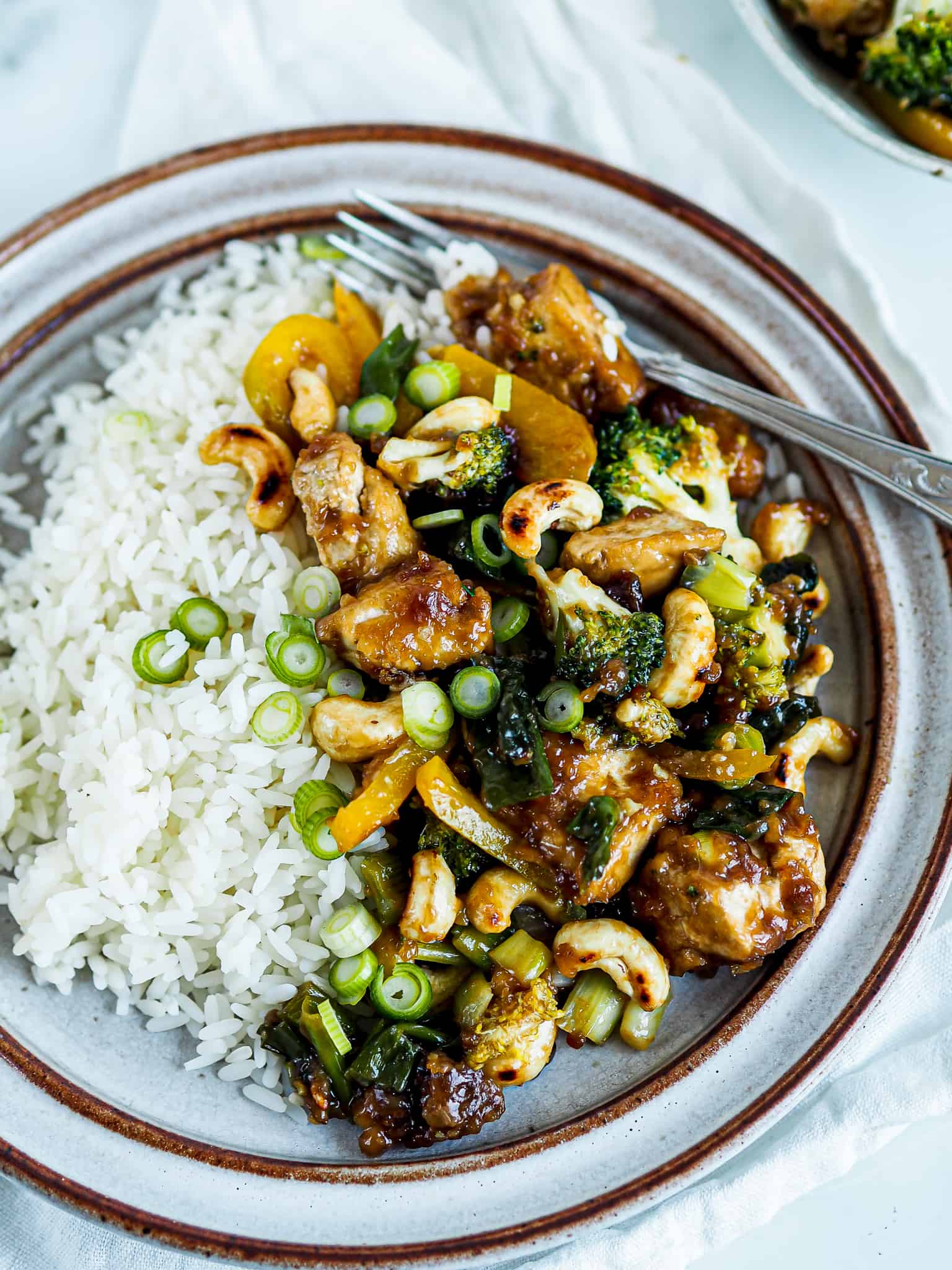 Tofu stir fry med cashewnødder
