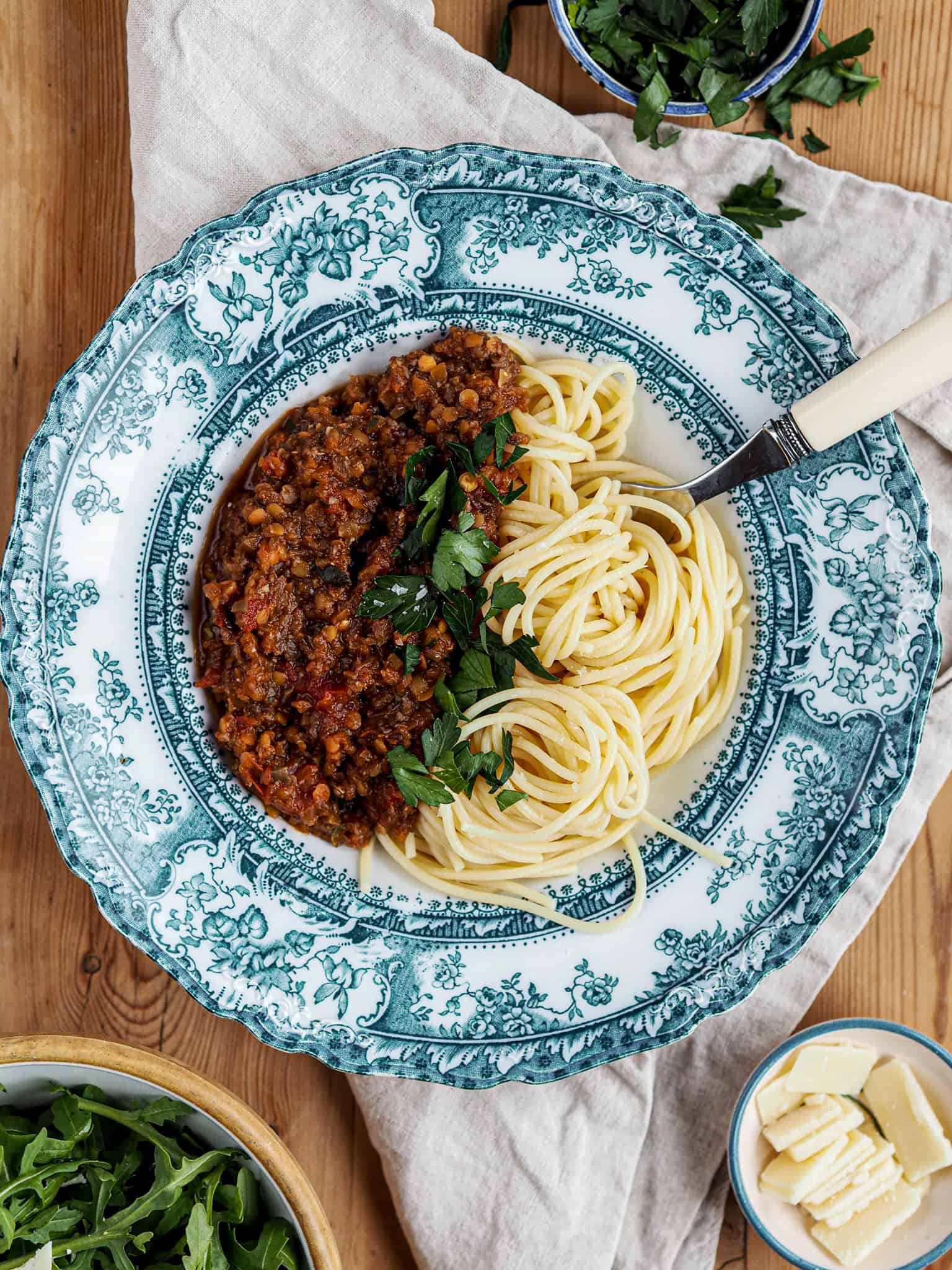 Vegetar bolognese med røde linser