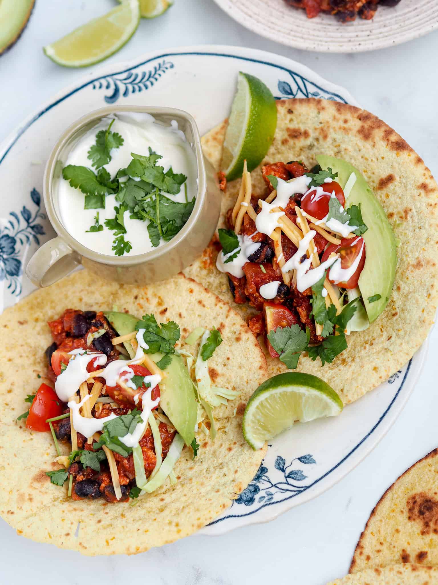Vegetar tacos med tofu og sorte bønner