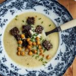 kartoffelsuppe med porrer