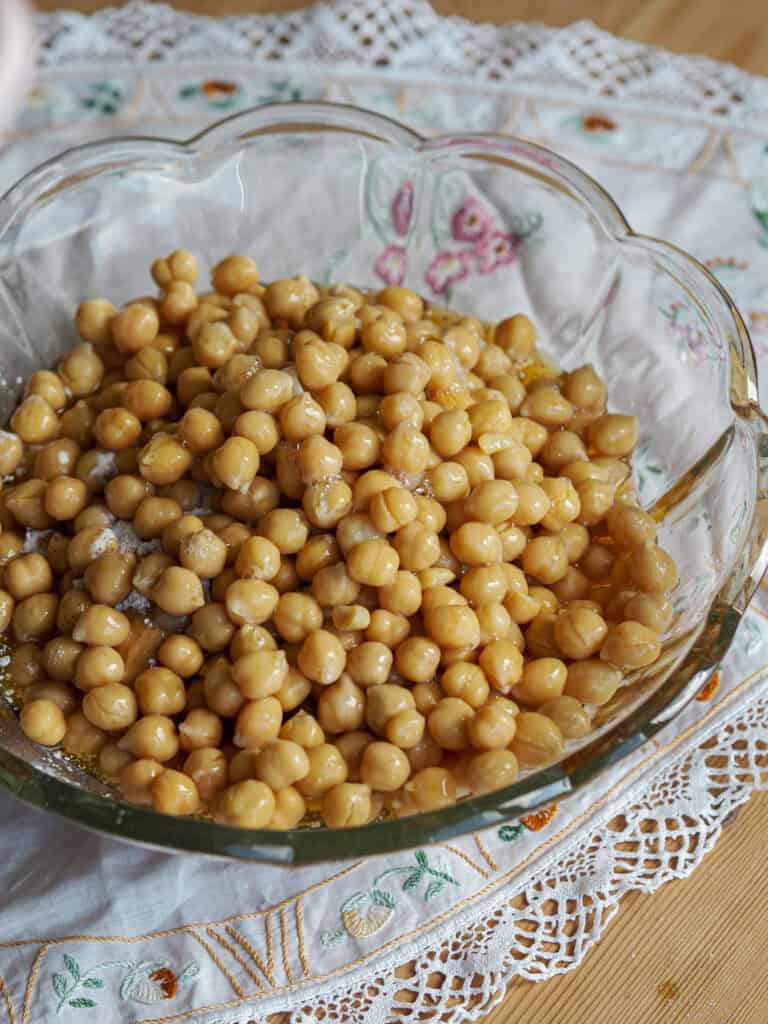 Kikærter i en skål til kikærte blondie