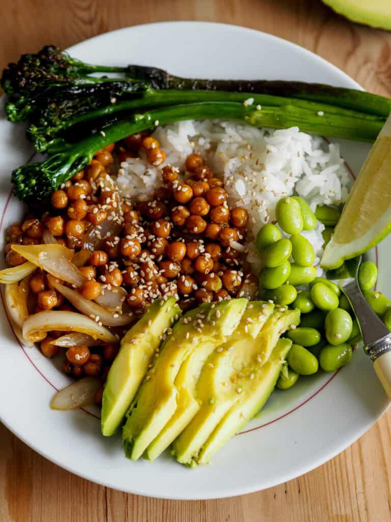 Asiatisk bowl med kikærter