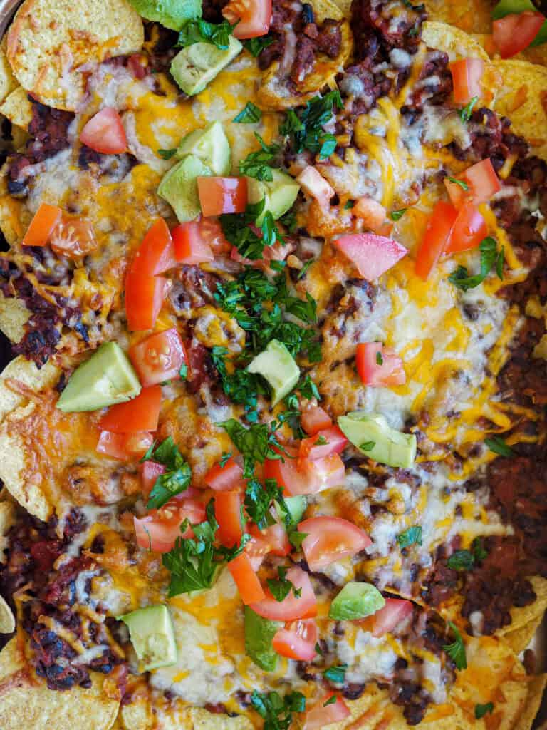 Vegetar nachos med belugalinser